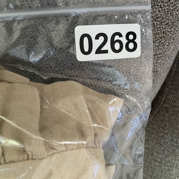 Lauren Ralph Lauren San Luca Ruffle Linen Standard Pillow Sham Sand - Picture 6 of 6